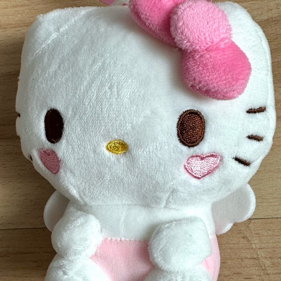 Hello kitty Sanrio angel plush keychain - Picture 3 of 4